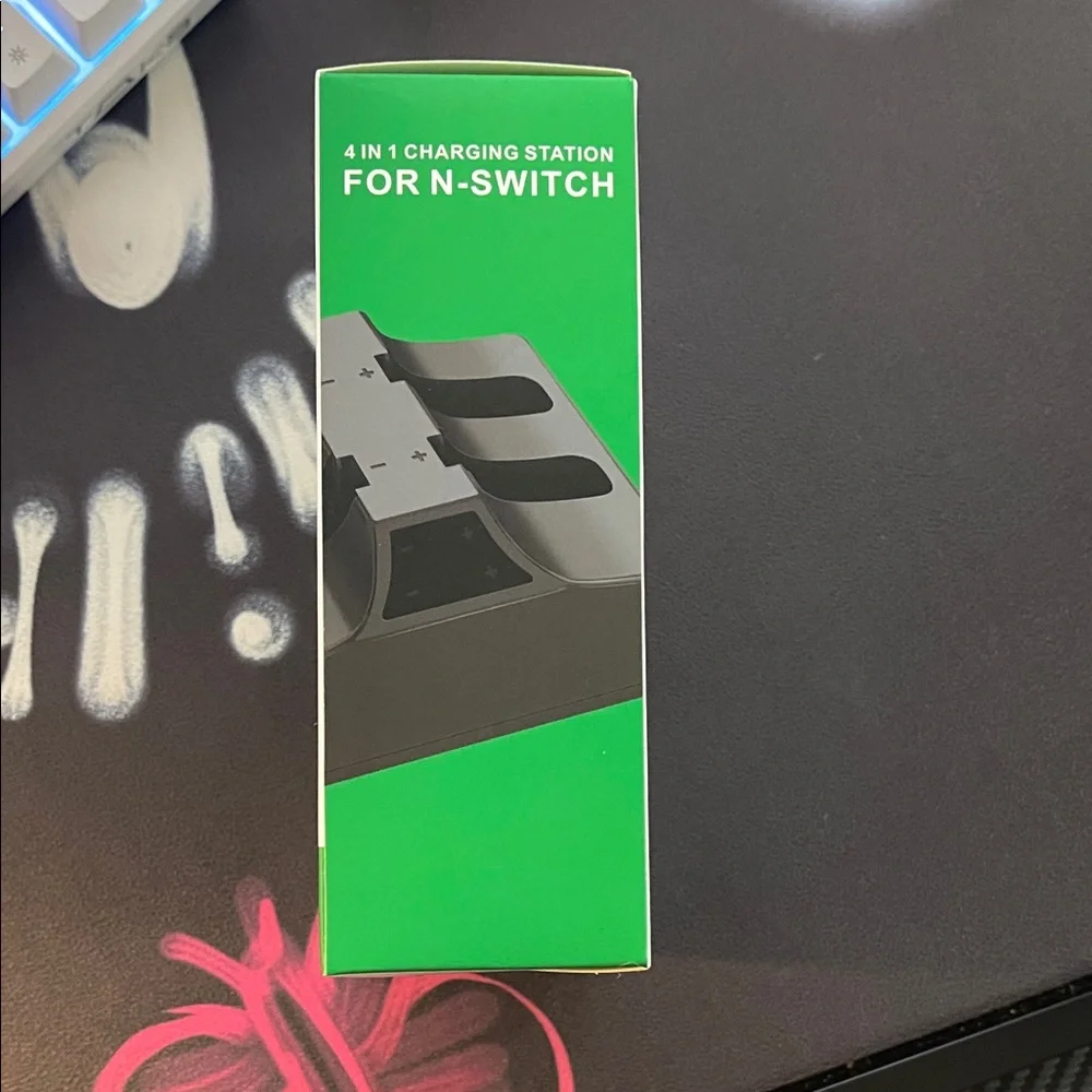 Charging Dock for Nintendo Switch Joy-Con - Black and Red